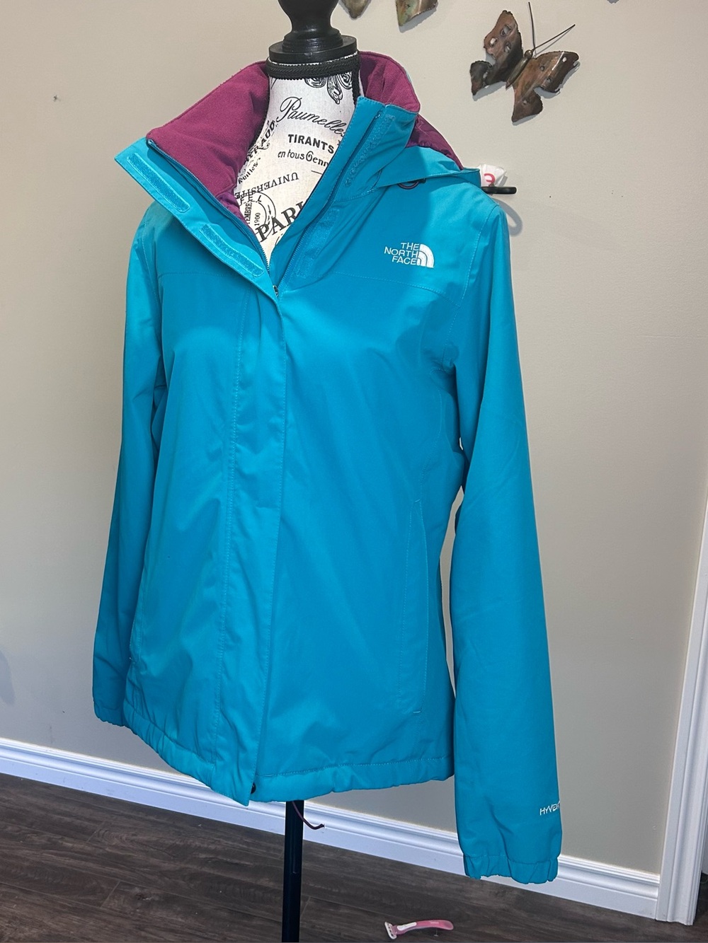 The North Face HyVent Teal Hooded Waterproof Rain Jacket Medium